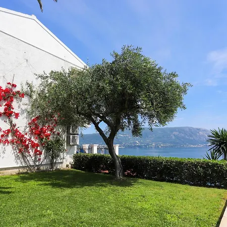 Kommeno Bella Vista Esterno foto